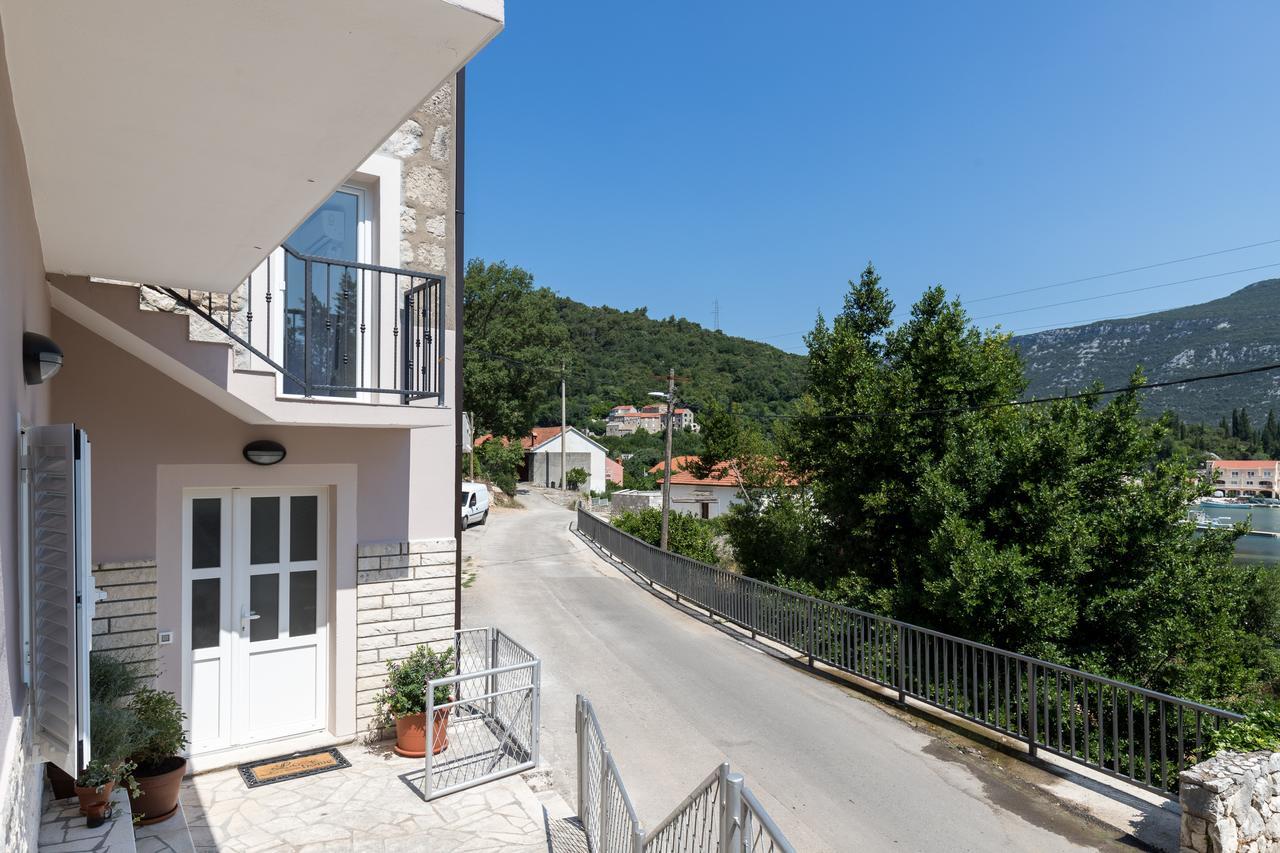 Holiday Home Monika Ston Εξωτερικό φωτογραφία